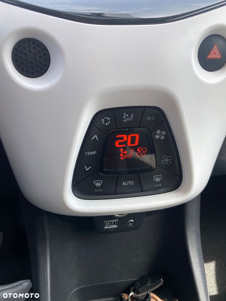 Citroën C1 PureTech 82 Shine - 16