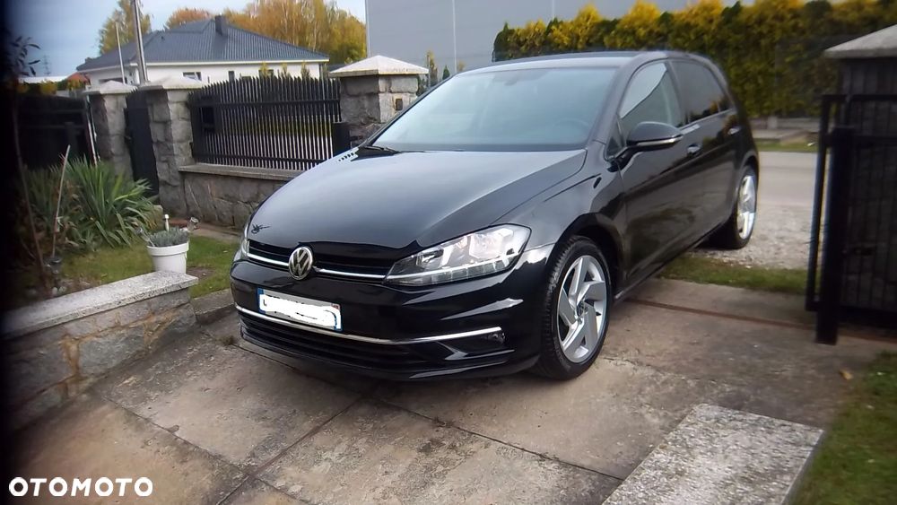 Volkswagen Golf - 9