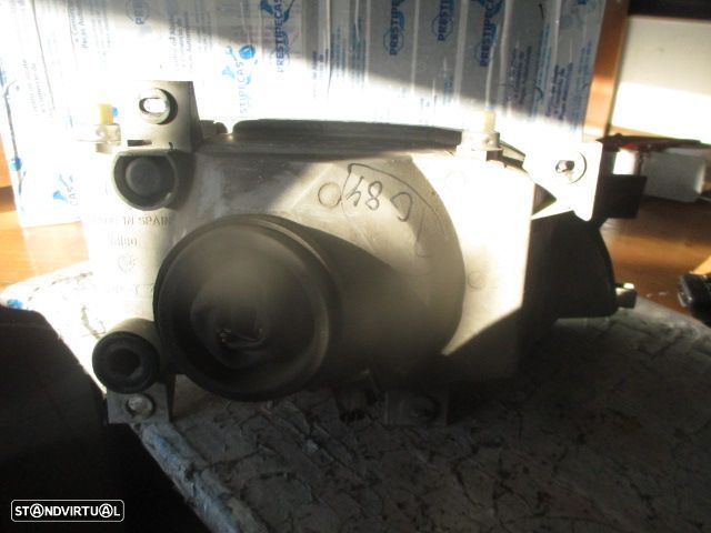 Farol 90084504 FORD TRANSIT 1993 ESQ H4 VALEO - 2