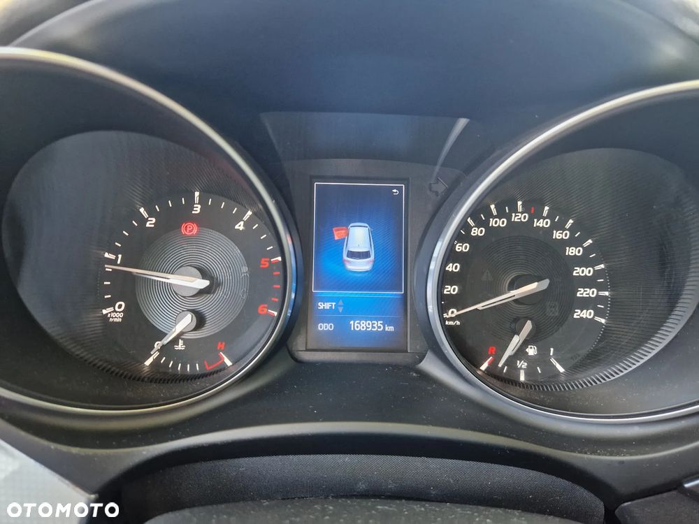 Toyota Avensis 2.0 D-4D Prestige - 6