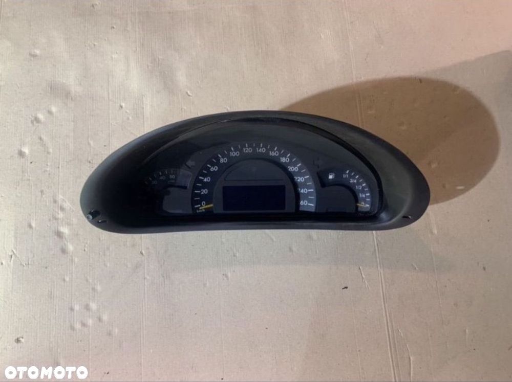 A2035401311 Licznik zegary mercedes c w203 - 1