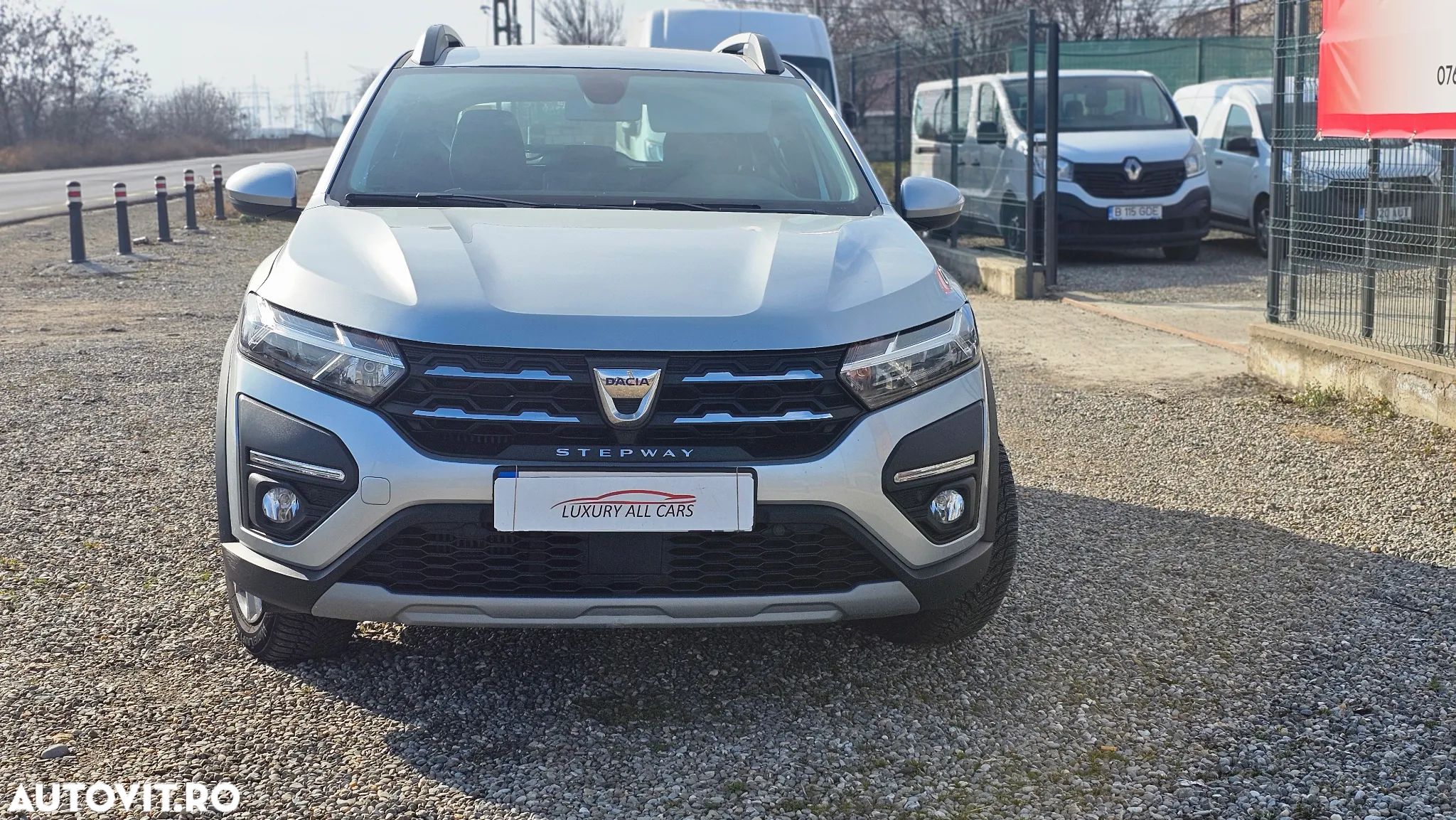 Dacia Sandero - 1