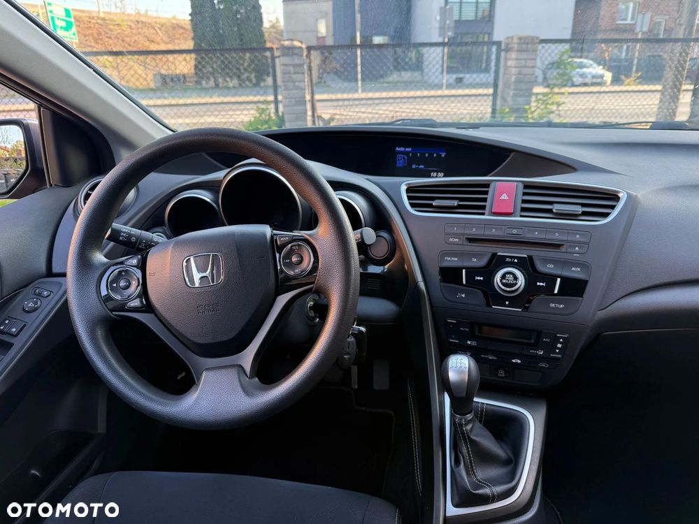 Honda Civic 1.4 i-VTEC Comfort - 12