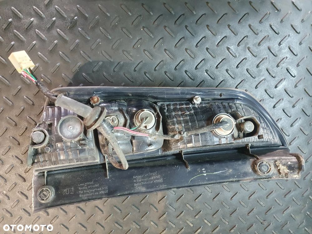 DAIHATSU SIRION SUBARU JUSTY 07-10 LAMPA PRAWA TYLNA 220-51762 EUROPA POSIADAM 2 SZT - 5