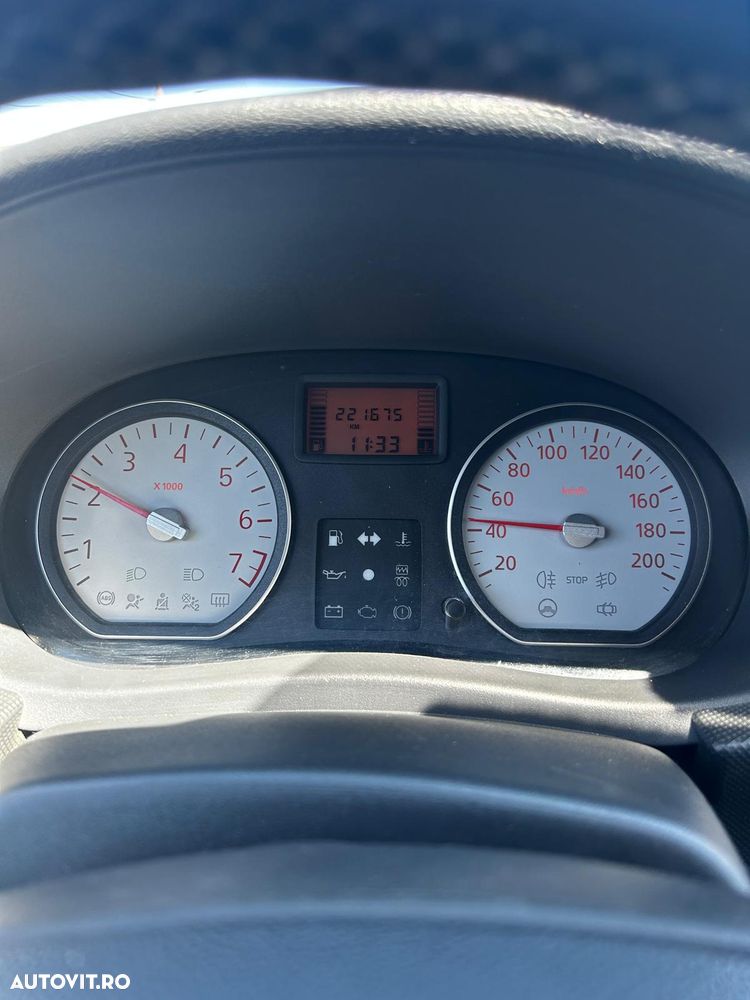 Dacia Sandero - 6