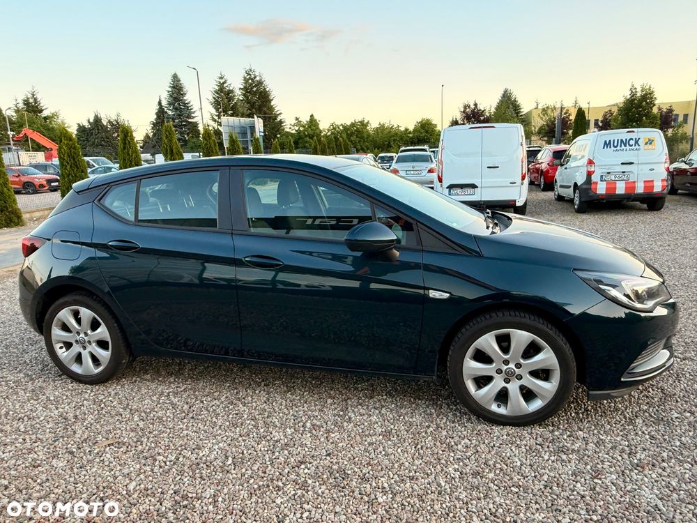 Opel Astra 1.6 D Start/Stop Ultimate - 2