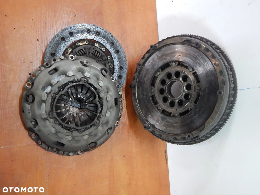 Sprzegło dwumasa 2.5 turbo benz 30681137 Volvo v50 s40 xc90 c30 s80 s60 05-13 Łuków części - 20