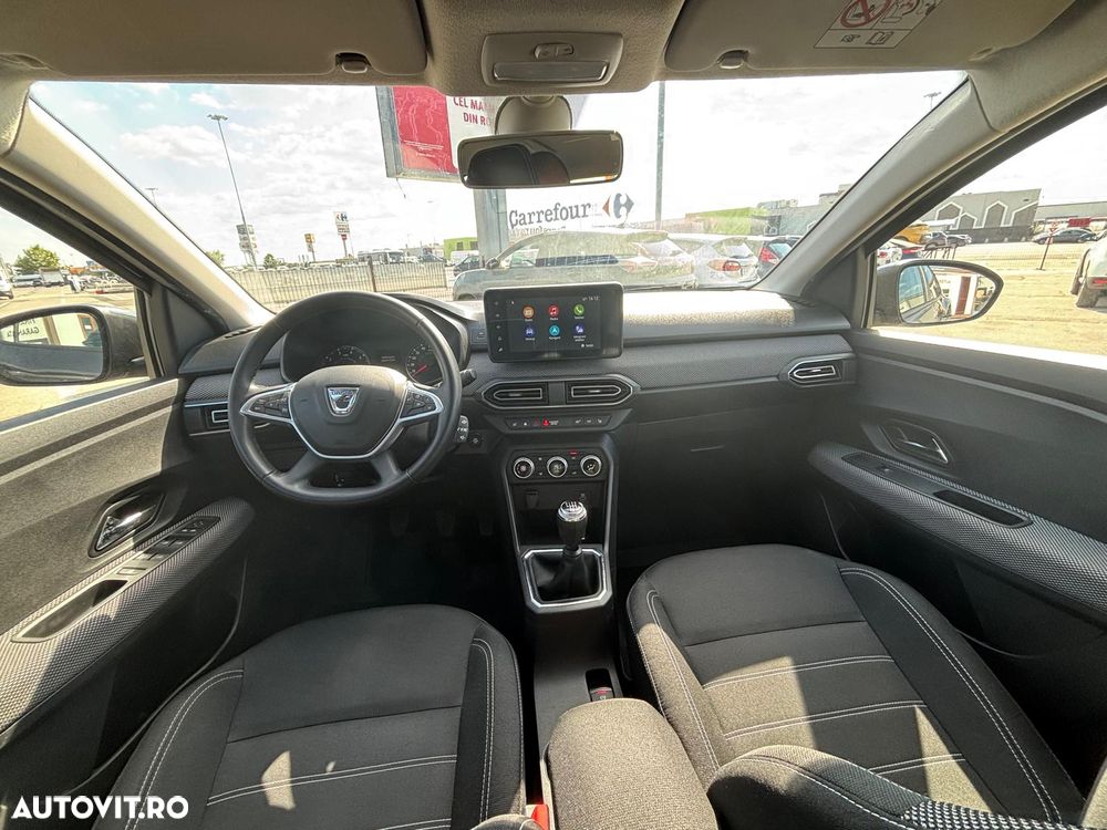 Dacia Logan TCe 90 MT6 Prestige+ - 8