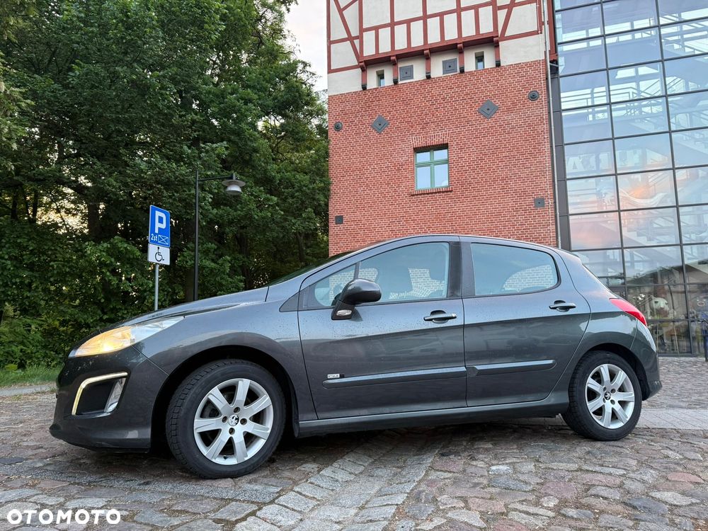 Peugeot 308 1.6 e-HDi Style STT - 7