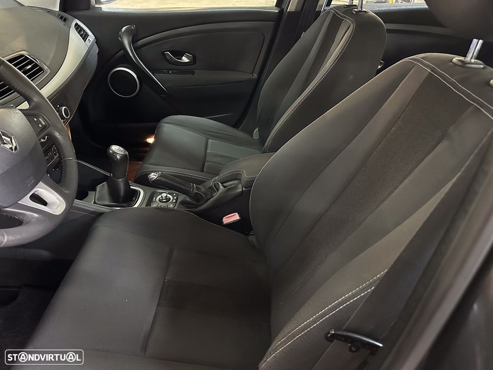 Renault Mégane Sport Tourer 1.5 dCi Dynamique - 5