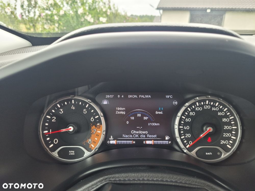 Jeep Renegade 1.4 MultiAir Limited FWD S&S - 9