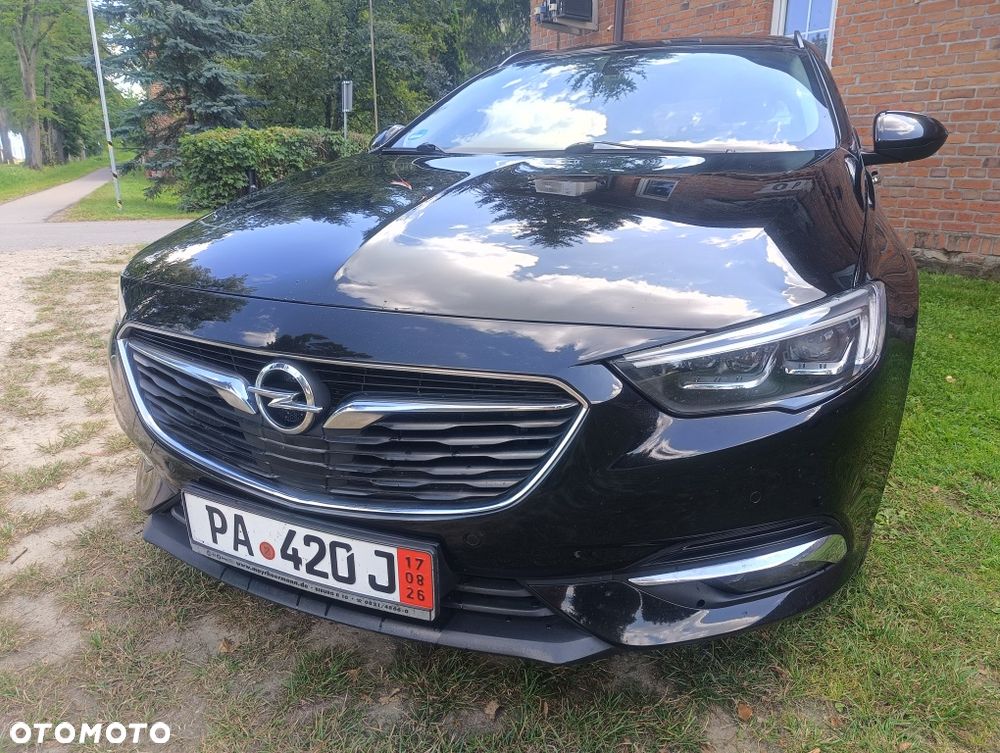 Opel Insignia - 2