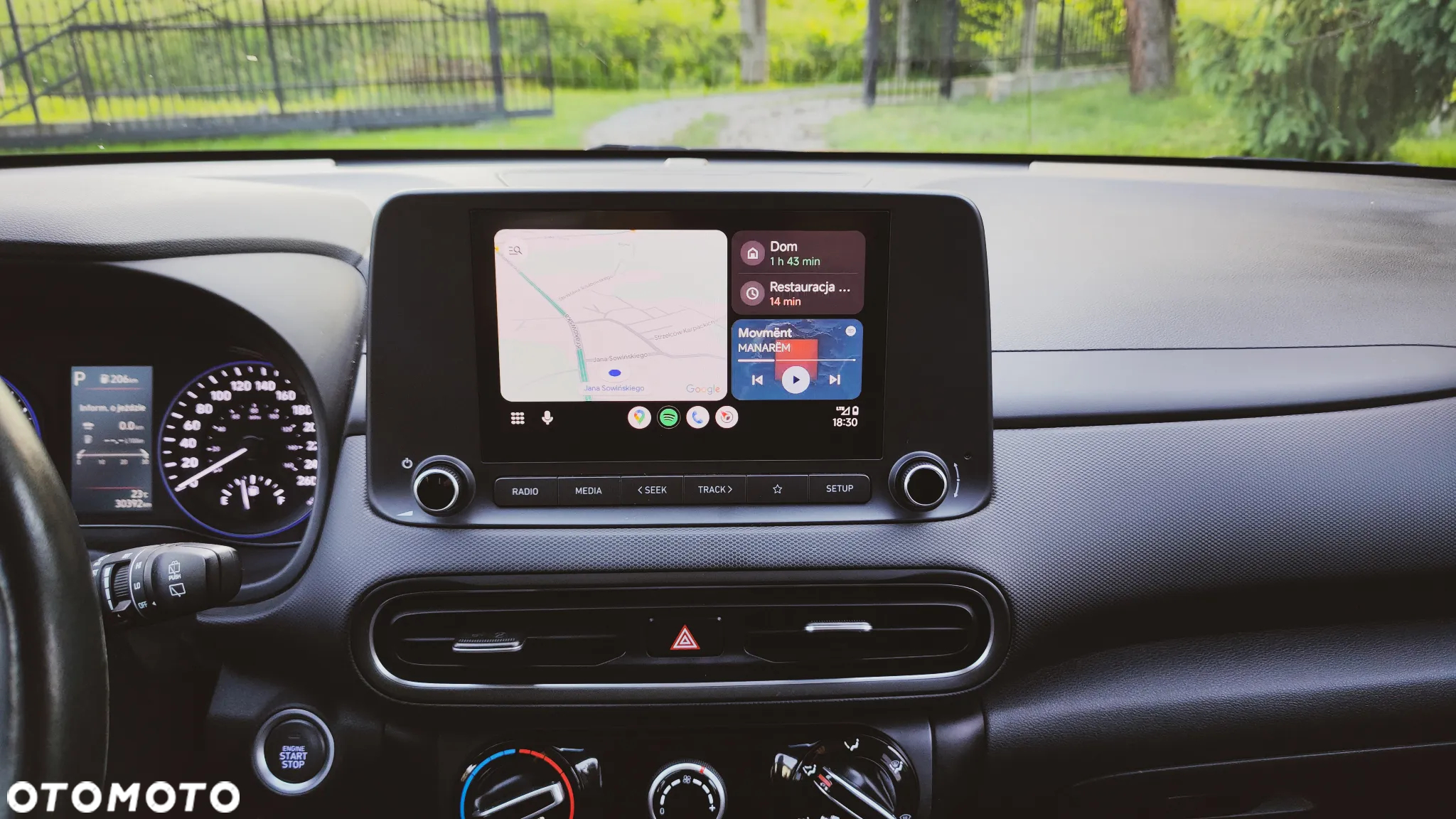 Hyundai Kona - 16