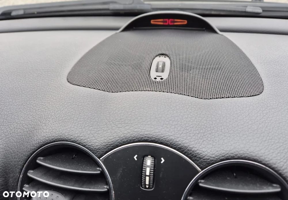 Mercedes-Benz CLK 320 CDI 7G-TRONIC Avantgarde - 26