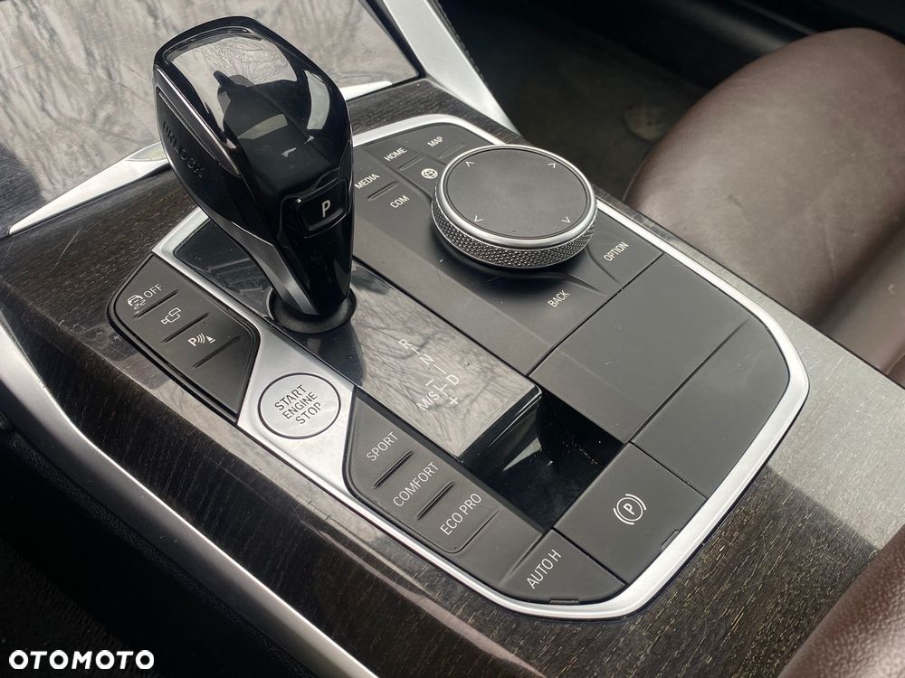 BMW Seria 4 M440i xDrive - 25