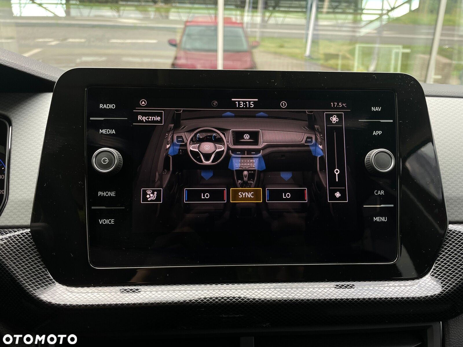 Volkswagen T-Cross 1.0 TSI Life Plus DSG - 22
