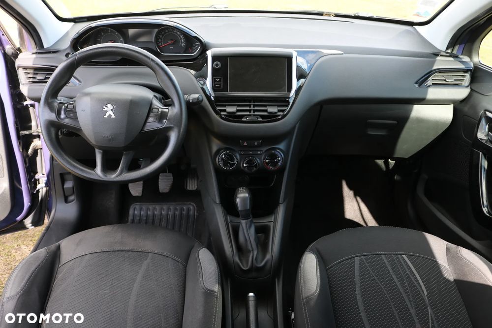 Peugeot 208 e-HDi 92 Stop&Start Active - 19