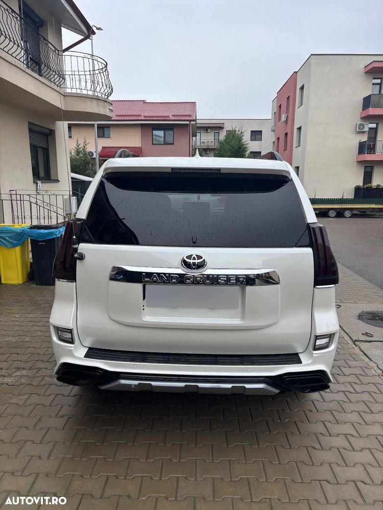 Toyota Land Cruiser 2.8l Turbo D-4D A/T AVS Luxury - 6
