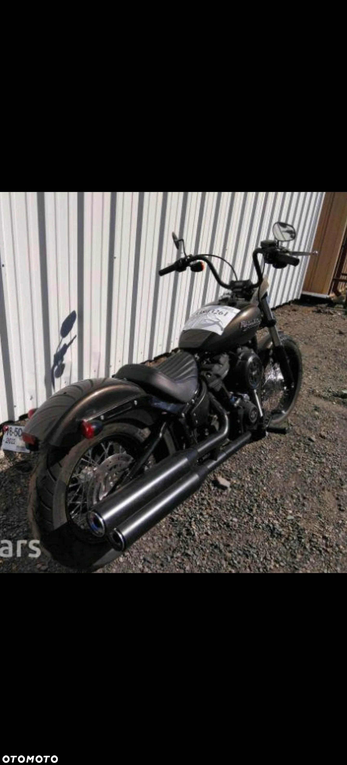 Harley-Davidson Softail Street Bob - 29
