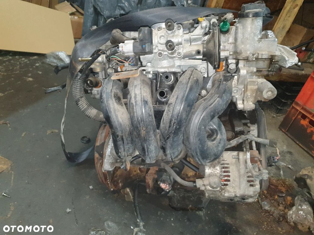 SILNIK GOŁY SŁUPEK DAIHATSU SIRION II 1.3 16v K3 - 5