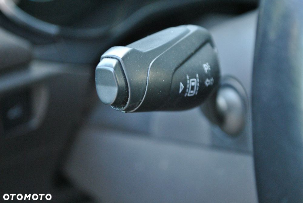 Ford Mondeo 2.0 EcoBlue Titanium - 11