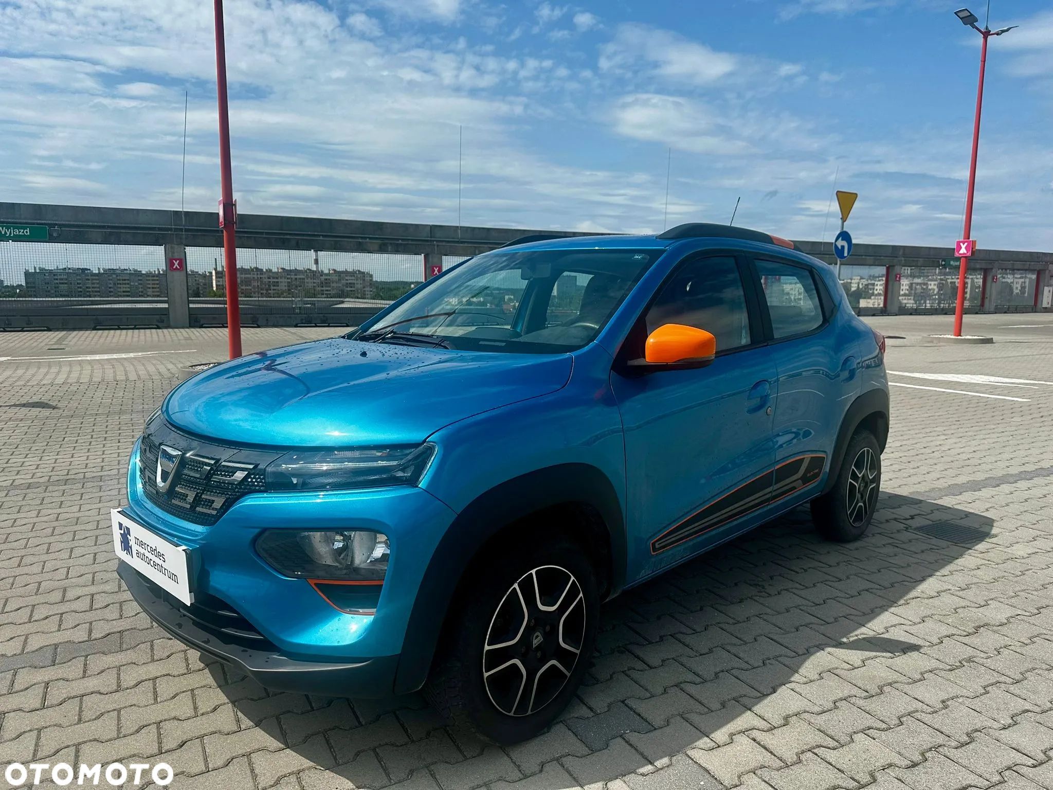 Dacia Spring 27.4kWh Comfort Plus - 1