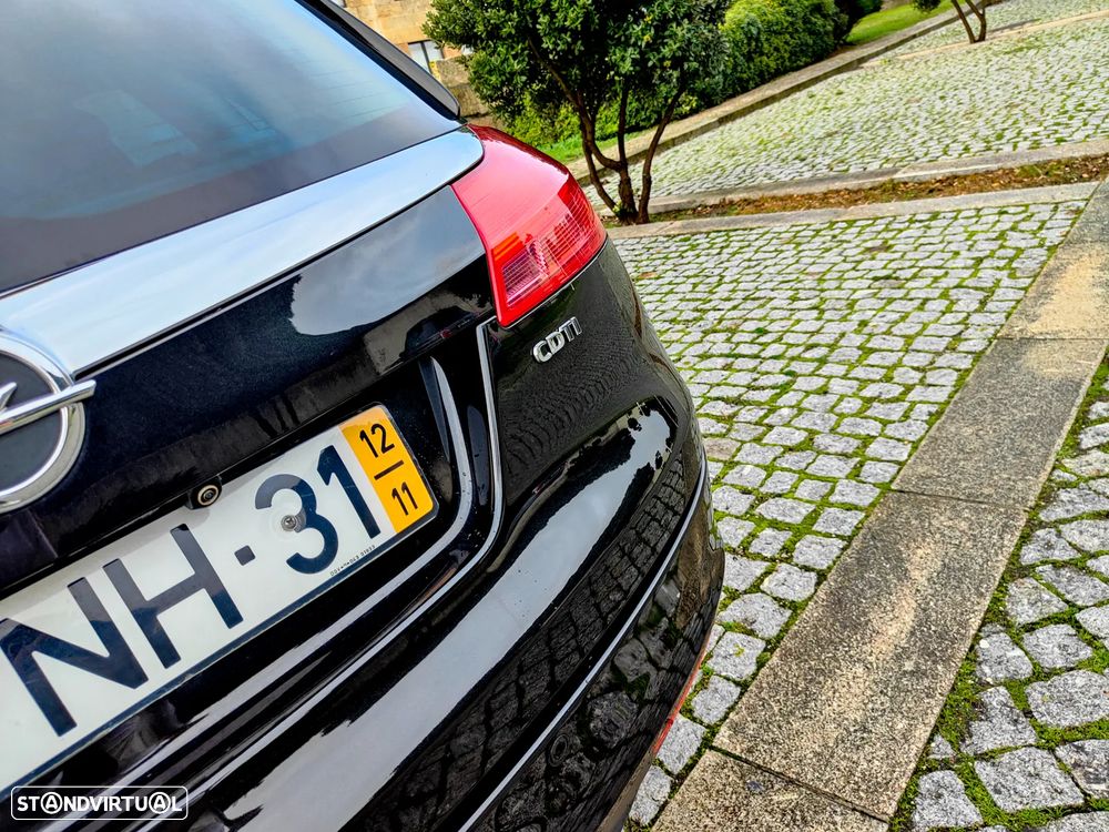 Opel Insignia Sports Tourer 2.0 CDTi Cosmo S/S - 18