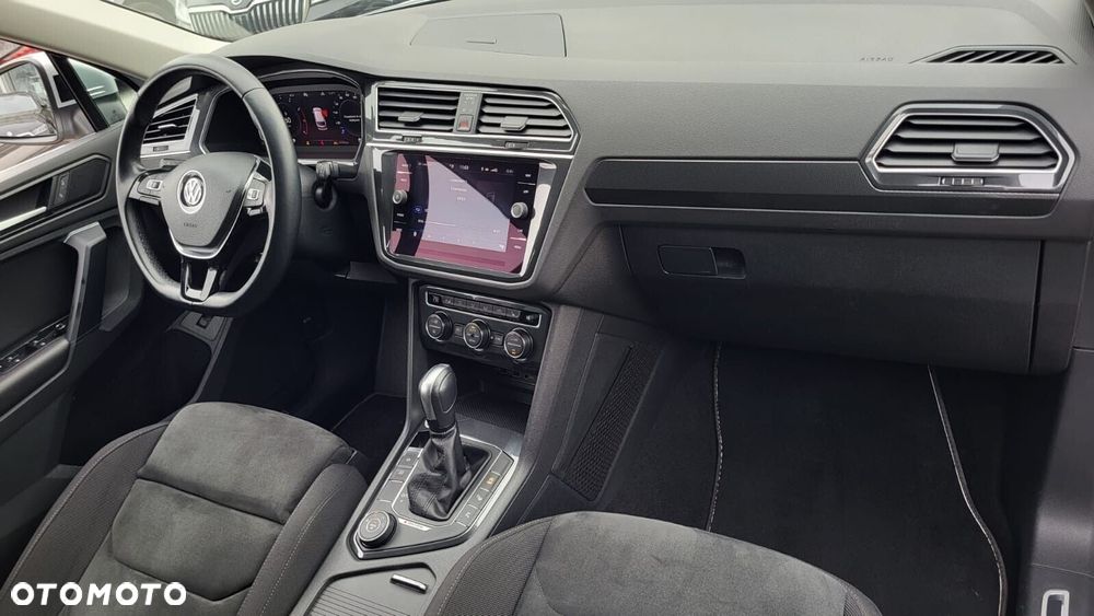 Volkswagen Tiguan - 15