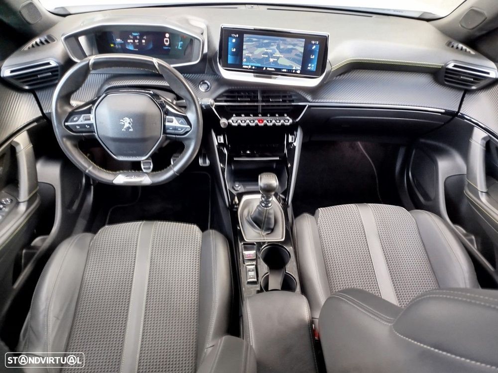 Peugeot 2008 1.2 PureTech GT Line - 9