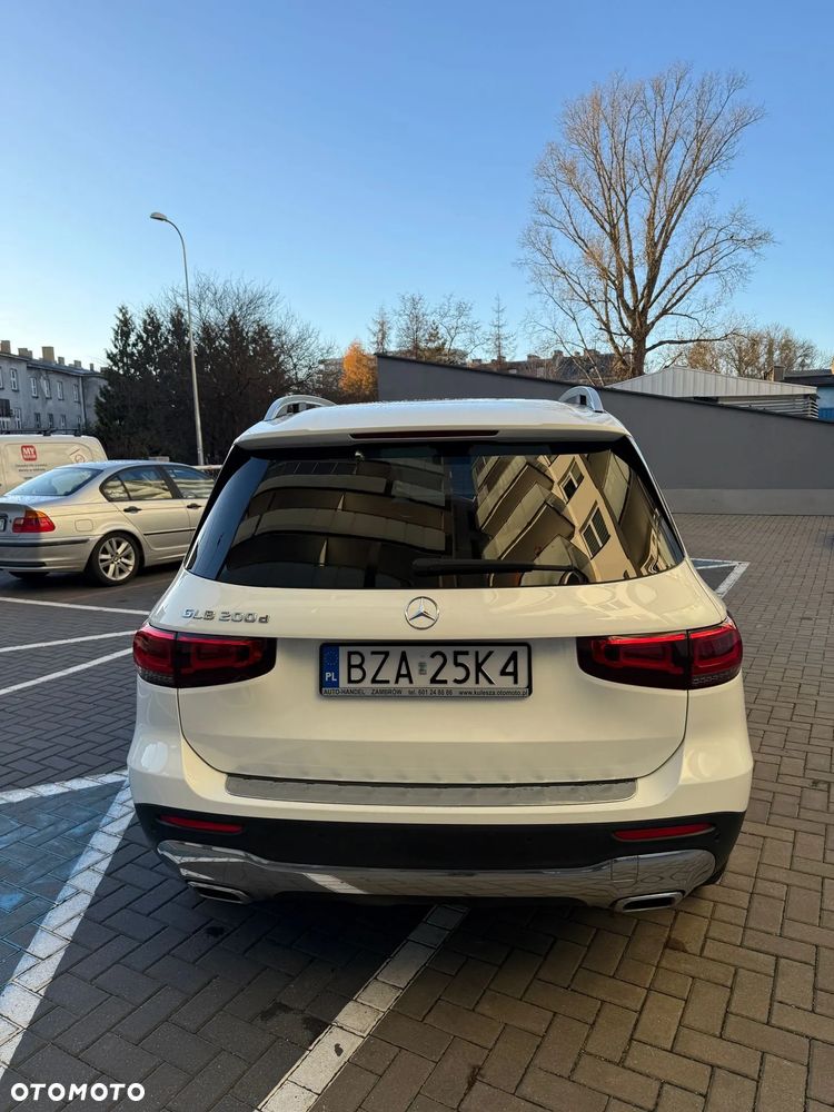 Mercedes-Benz GLB 200 d 4Matic 8G-DCT - 8
