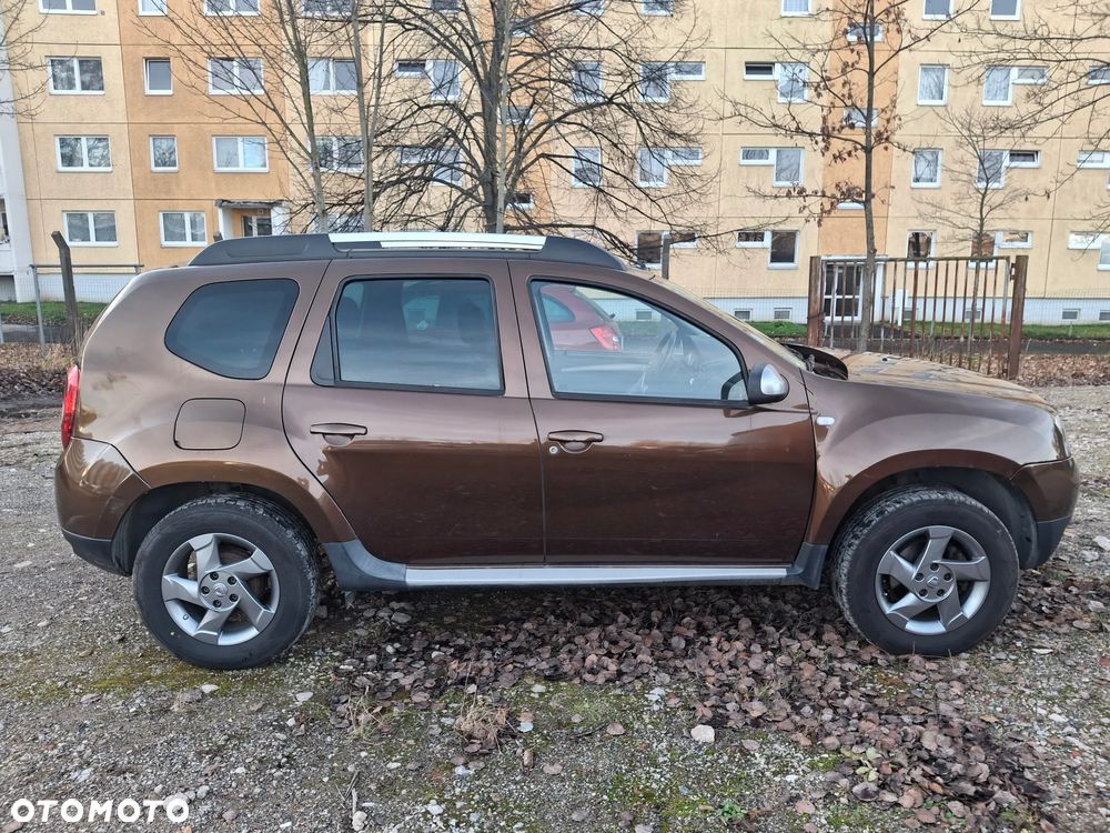 Dacia Duster 1.6 16V 4x4 Laureate - 5