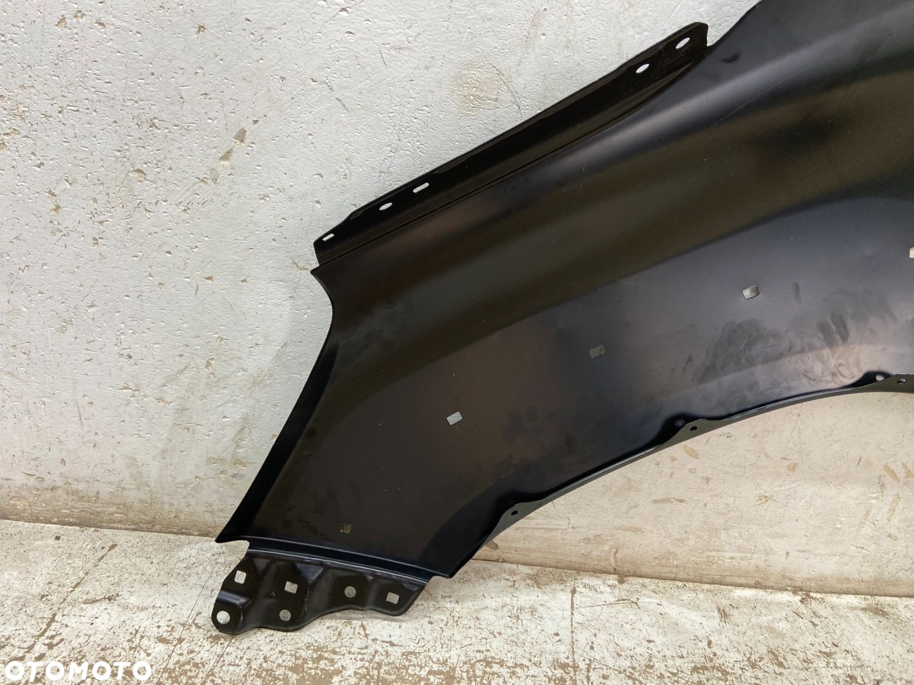 BŁOTNIK PRAWY PRZEDNI TOYOTA HILUX VIII LIFT - 10