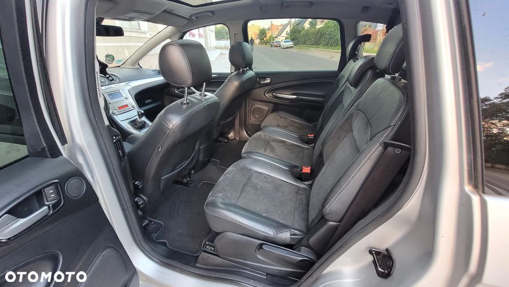 Ford S-Max 2.0 TDCi Titanium - 19