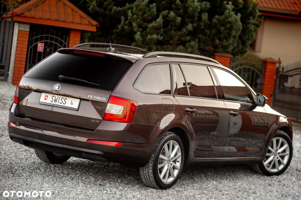 Skoda Octavia 2.0 TDI 4x4 Elegance DSG - 13