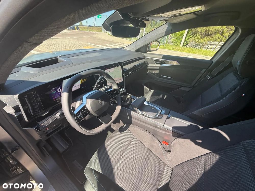 Renault Espace ver-1-2-e--tech-full-hybrid-200-esprit-alpine-mmt-5os - 16