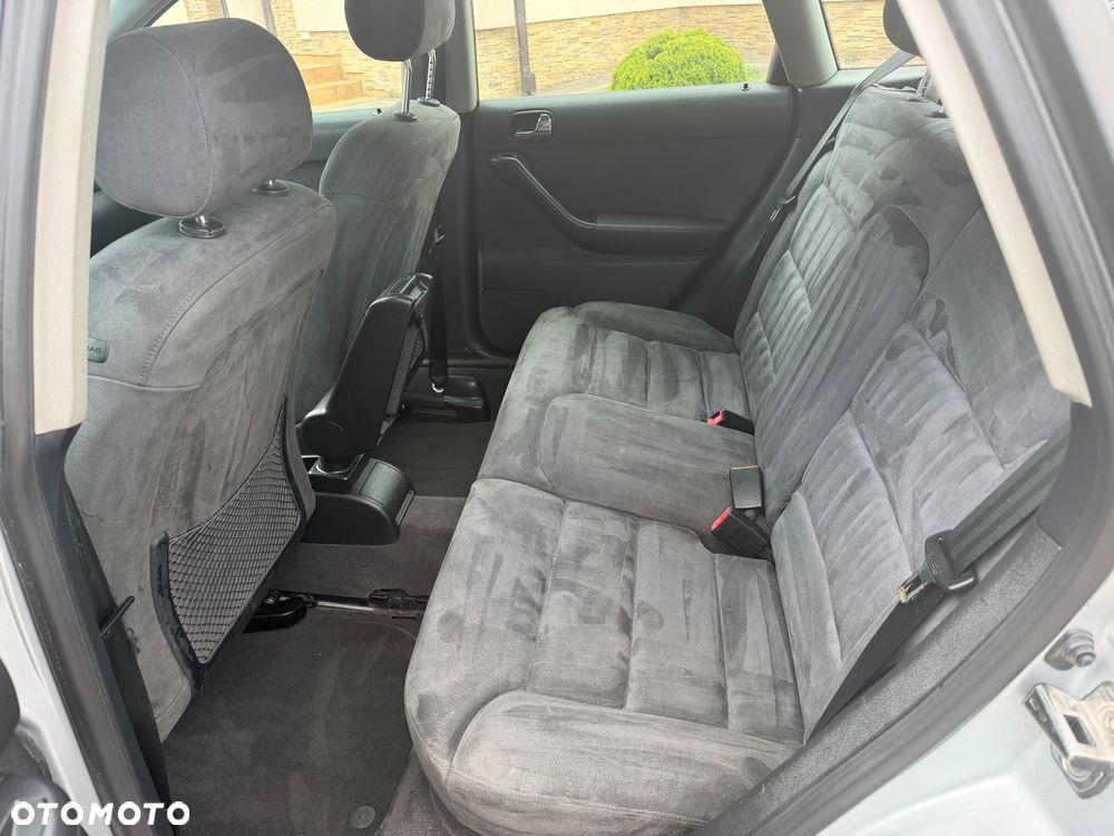 Audi A3 Sportback 1.6 Ambition - 8