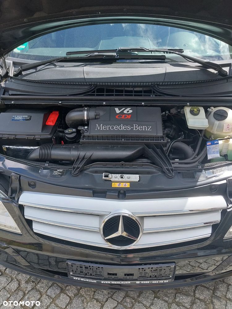 Mercedes-Benz Viano - 33
