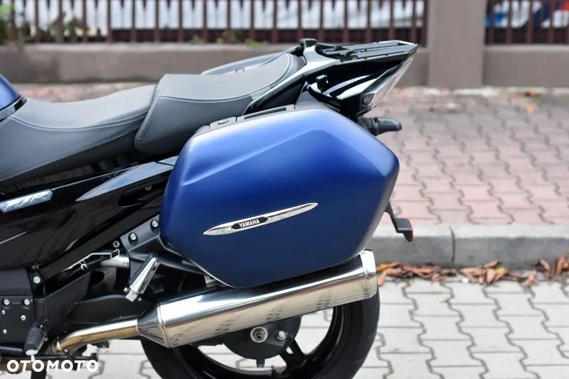 Yamaha FJR - 26