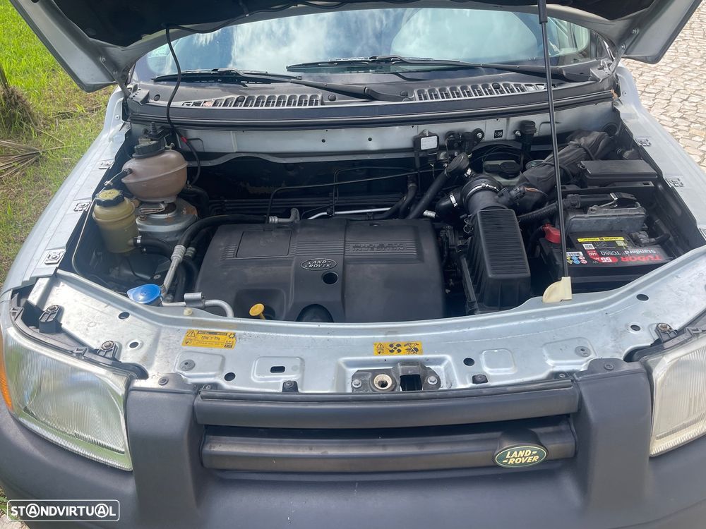 Land Rover Freelander 2.0 di - 11