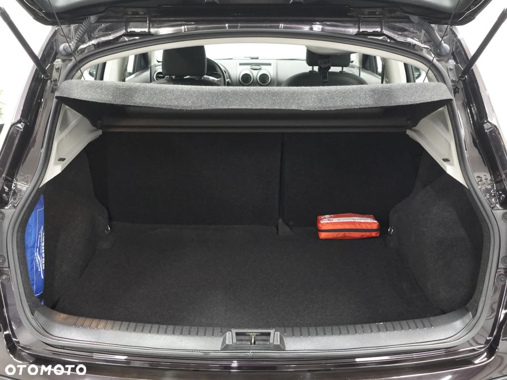 Nissan Qashqai 1.6 visia - 23