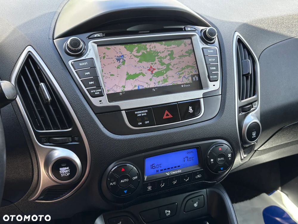 Hyundai ix35 2.0 4WD Automatik Premium - 24