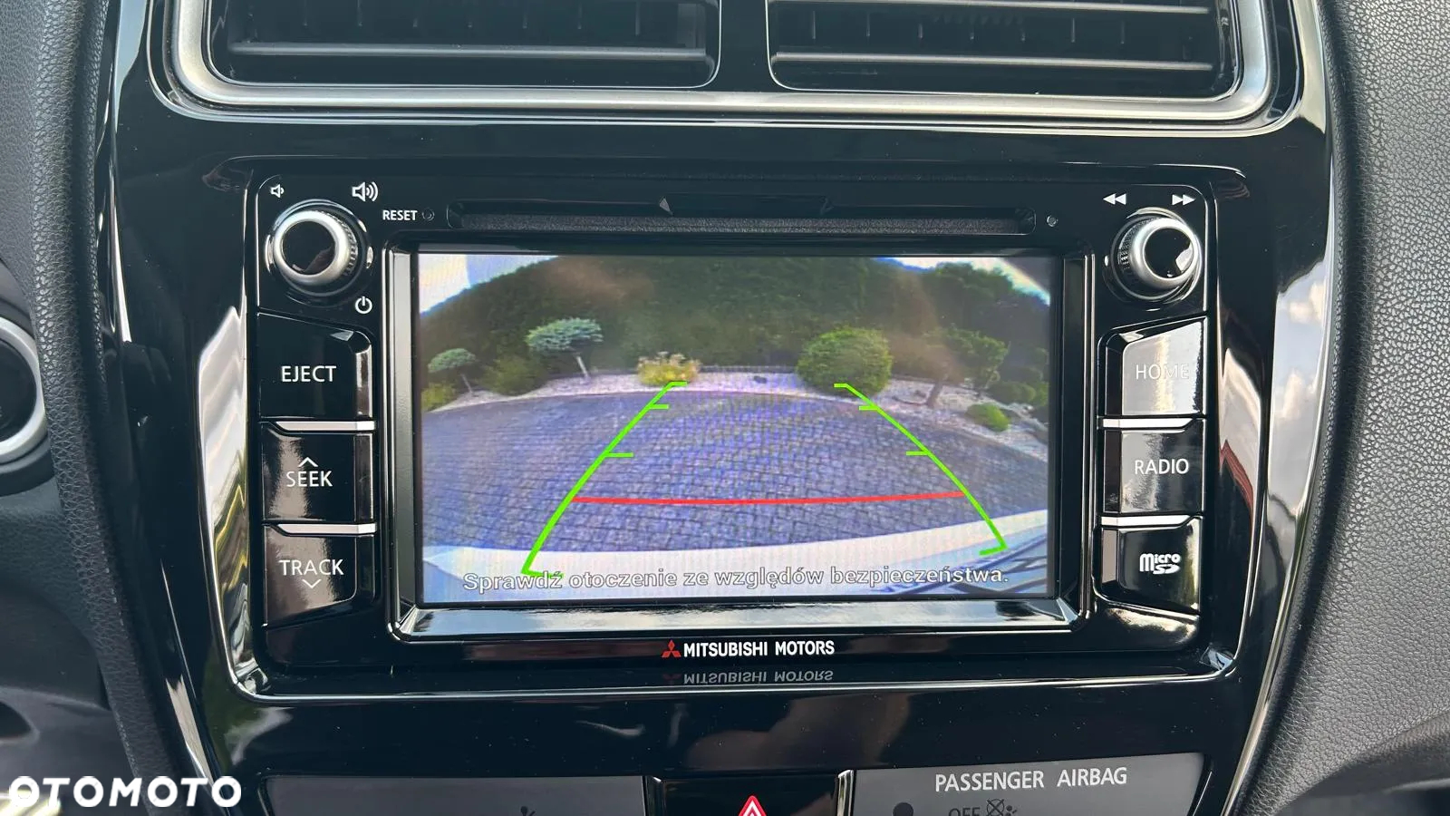 Mitsubishi ASX 1.6 Blue Sky Edition - 24