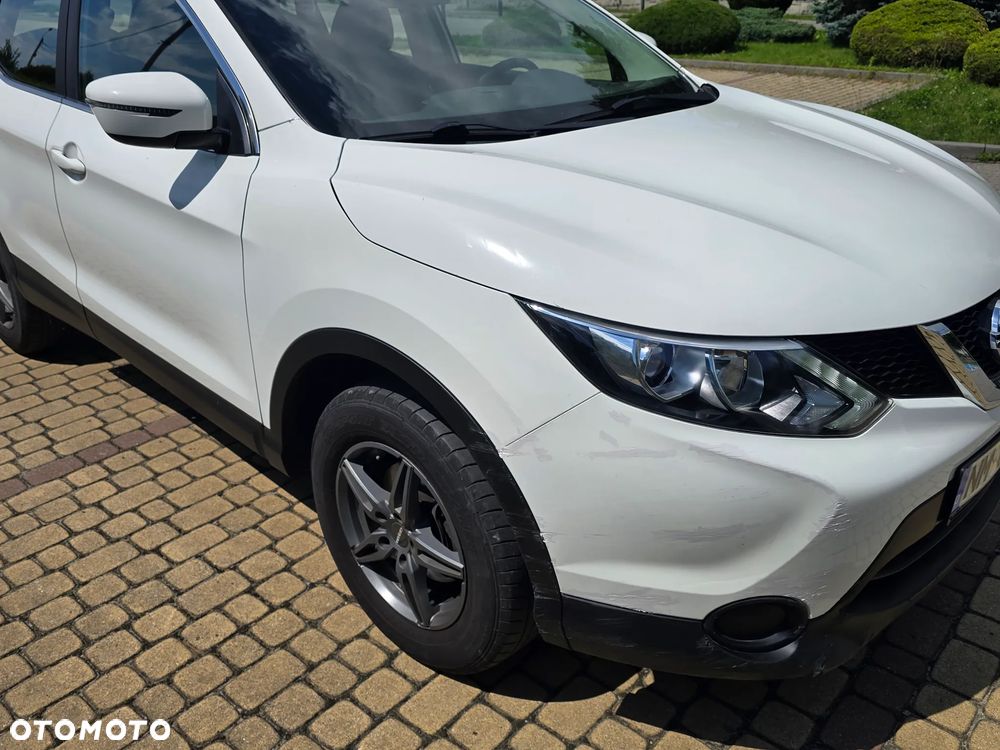 Nissan Qashqai 1.2 DIG-T N-Vision - 12