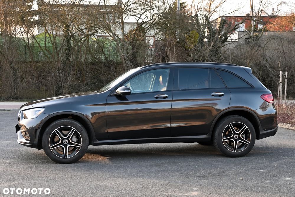 Mercedes-Benz GLC - 8