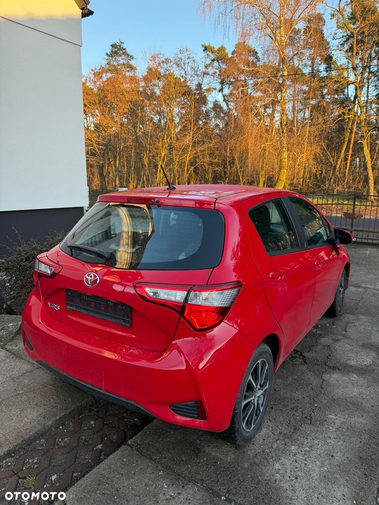 Toyota Yaris 1.5 Dynamic - 7