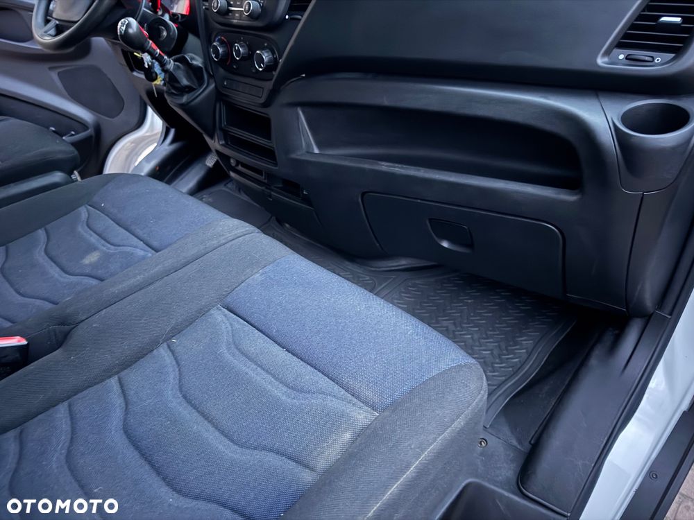 Iveco DAILY 35 C 15 Wywrotka Kiper Motor 3.0 Litry KLIMA - 11