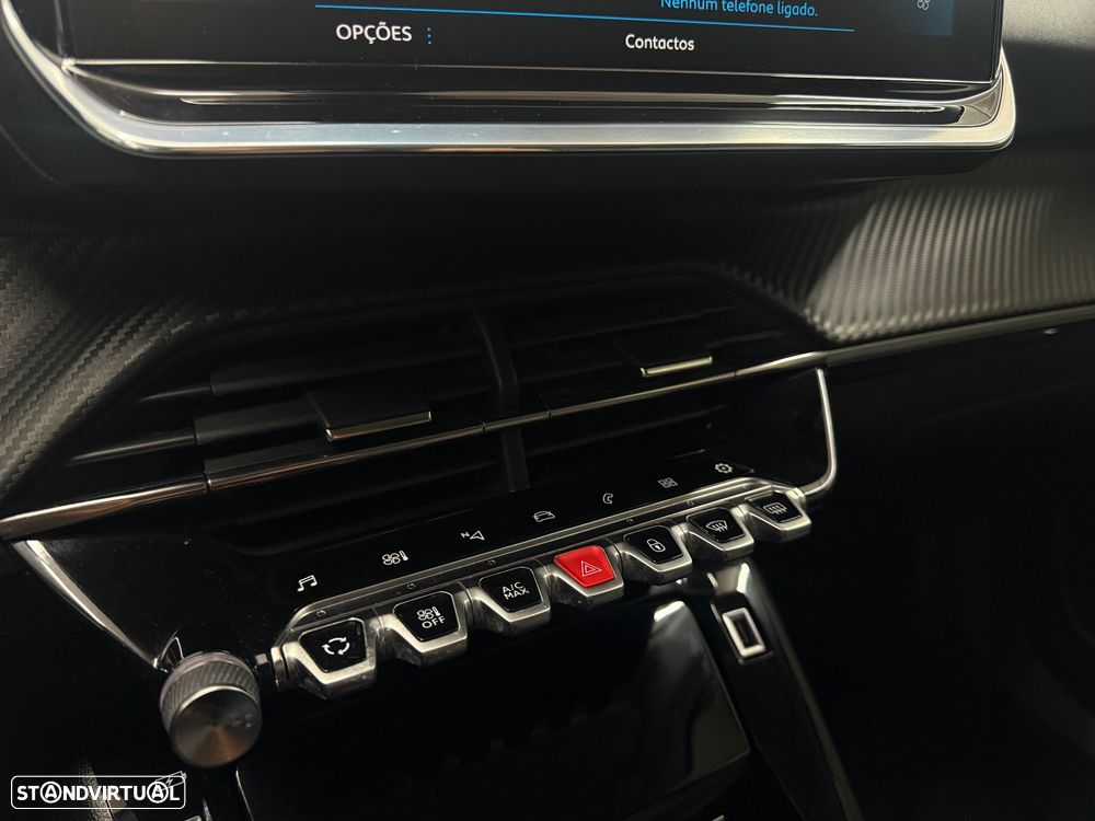 Peugeot 2008 1.5 BlueHDi Allure Pack EAT8 - 25