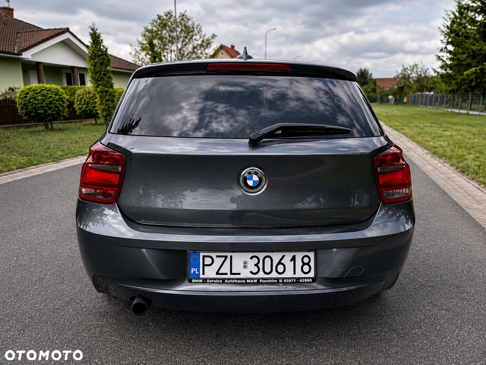 BMW Seria 1 118i Sport Line - 9