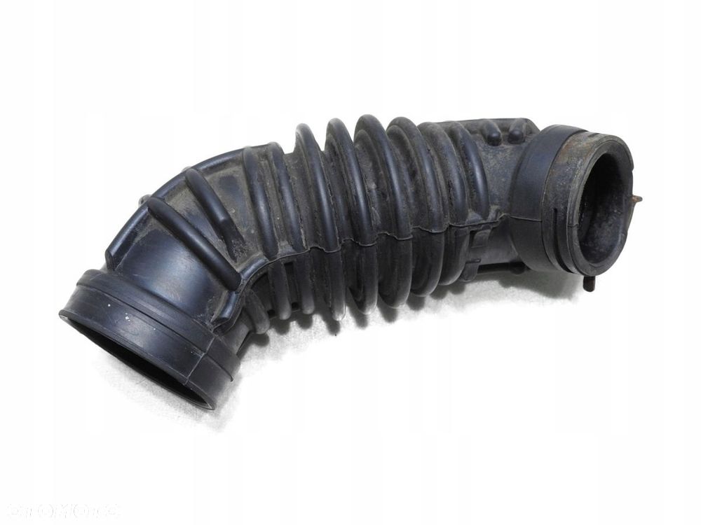 PRZEWÓD POWIETRZA AUDI A4 B7 2.0 TFSI 8E0133356D - 1