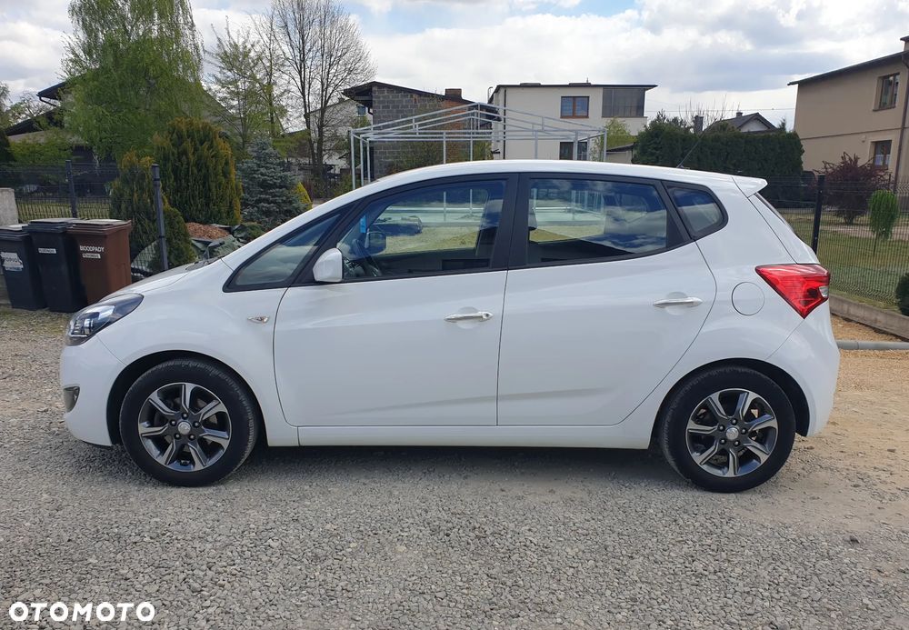 Hyundai ix20 - 8